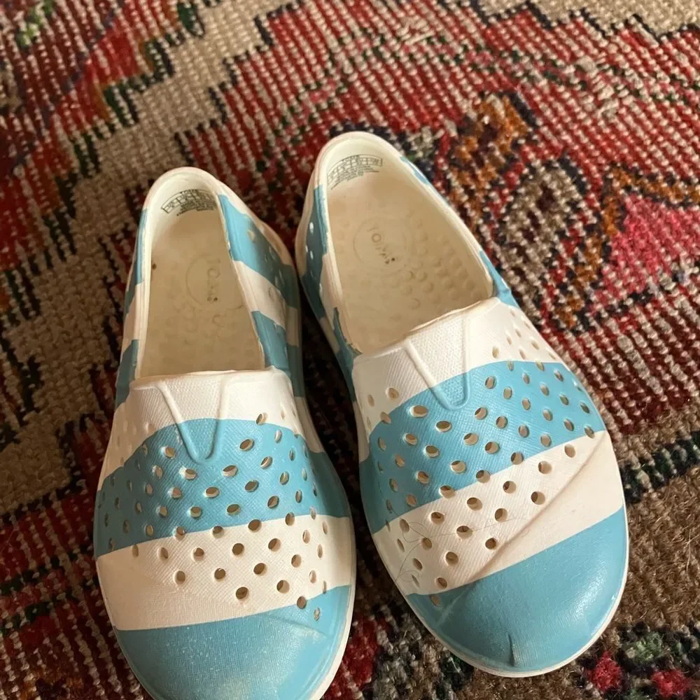 Toms Blue and White Shoes with Slip-On Style and Ventilated Design